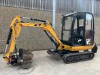 Minigraver CAT 302.2 met 3 bakken en grijper, Ophalen