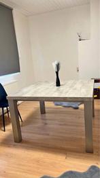 Dining table, Huis en Inrichting, Ophalen, Vierkant, Zo goed als nieuw, 100 tot 150 cm