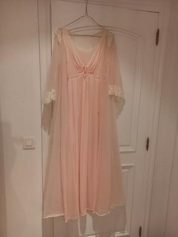 nachtkleding maat 38 beschikbaar voor biedingen
