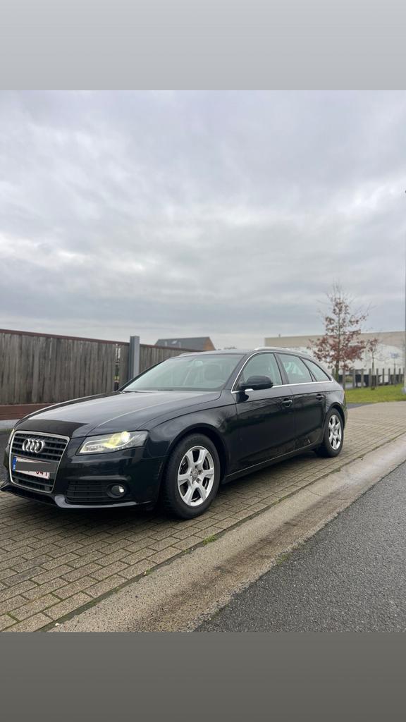 AUDI A4 AVANT - 2010 - 200 000 KM, Autos, Audi, Particulier, Caméra de recul, Enlèvement