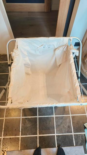 Babybad voor in douche 90op90cm beschikbaar voor biedingen