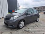 Toyota yaris 87dkm airco garantie benzine carpass camera, Auto's, Toyota, Voorwielaandrijving, Euro 5, Stof, Zwart