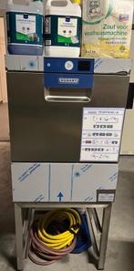 Professionele Hobart vaatwasmachine, Ophalen