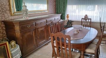 Massieve eetkamer, Enlèvement