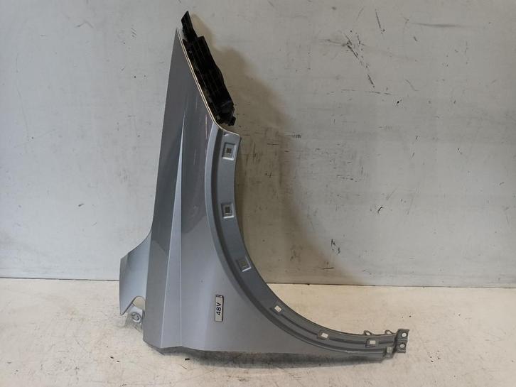 SPATBORD RECHTS VOOR Hyundai Bayon (01-2021/-), Auto-onderdelen, Carrosserie, Spatbord, Hyundai, Voor, Rechts, Gebruikt