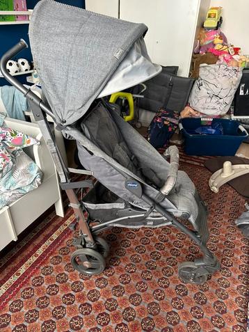 Kinderbuggy van het merk chicoo beschikbaar voor biedingen