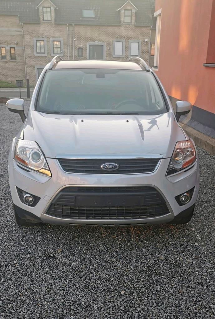 Ford KUGA automaat, Auto's, Ford, Particulier, Kuga, 4x4, Achteruitrijcamera, Bluetooth, Elektrische ramen, Isofix, Navigatiesysteem
