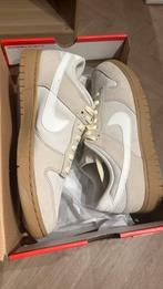 Nike dunk low hangul jour, Baskets, Envoi, Nike, Neuf