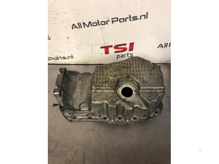 Carterpan van een Volkswagen Tiguan, Auto-onderdelen, Motor en Toebehoren, Volkswagen, Gebruikt, 3 maanden garantie, Ophalen of Verzenden