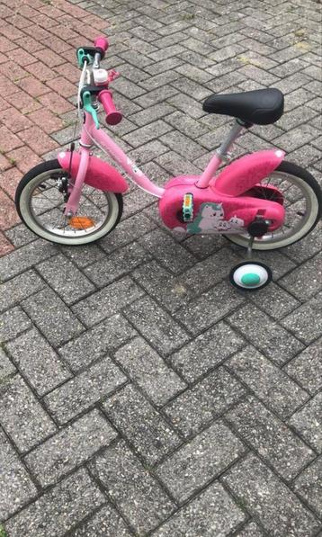 Kinderfiets 14 inch Roze met zijwieltjes beschikbaar voor biedingen