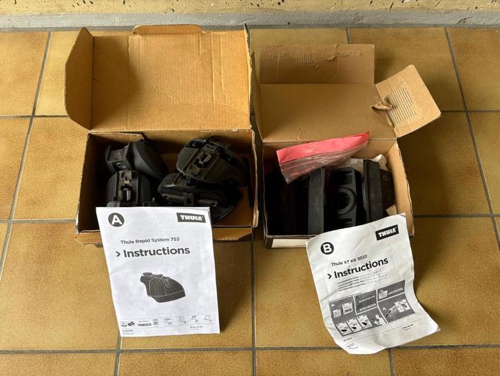 Thule voet- & kitsysteem voor dakdragers, Auto diversen, Dakdragers, Zo goed als nieuw, Ophalen of Verzenden