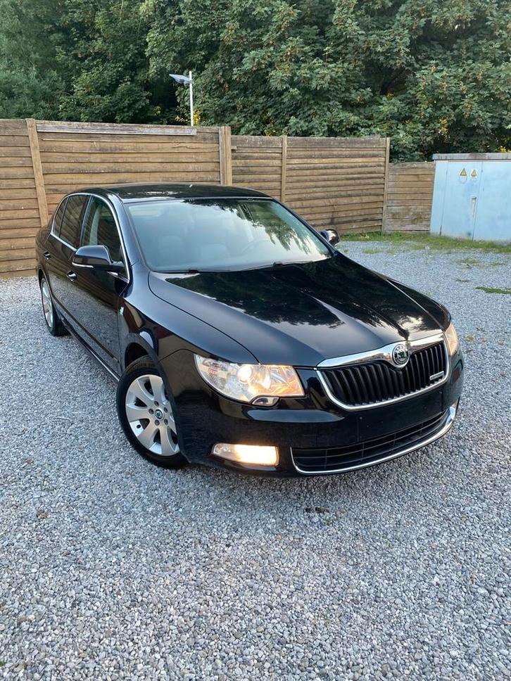 Skoda superb greenline 1.6 tdi 77kw euro 5 etat neuf !!!, Auto's, Skoda, Particulier, Superb, Boordcomputer, Diesel, Euro 5, Berline