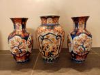 ensemble de 3 vases Imari 19ème siècle, hauteur 31 cm, Enlèvement ou Envoi