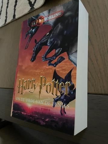 Harry Potter 6 boeken beschikbaar voor biedingen