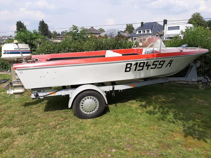 Bootje, Watersport en Boten, Speedboten, Gebruikt, 3 tot 6 meter, Benzine, Minder dan 70 pk, Polyester, Buitenboordmotor, Ophalen