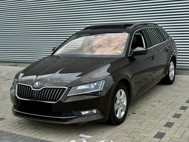 Skoda Superb 1.6d DSG 2015 eu6 Pano/Xenon/Camera/Carplay, Auto's, Skoda, Particulier, Superb, ABS, Achteruitrijcamera, Adaptieve lichten