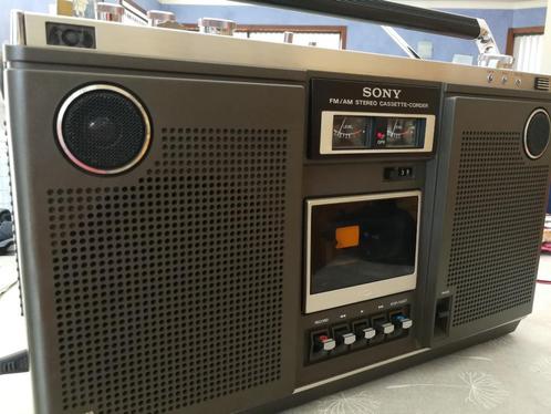 Ghettoblaster Sony CF 570 L uit 1974, Audio, Tv en Foto, Radio's, Gebruikt, Radio, Ophalen of Verzenden