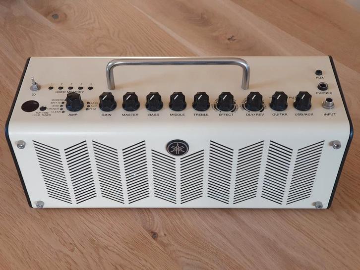 Yamaha Thr10, Muziek en Instrumenten, Versterkers | Bas en Gitaar, Zo goed als nieuw, Ophalen of Verzenden
