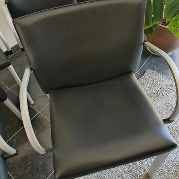 4 Leolux Mytho stoelen en Arco tafel, Huis en Inrichting, Ophalen, Zwart, Design, Zo goed als nieuw