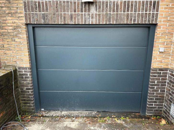 Hörmann sectionaalpoort, Doe-het-zelf en Bouw, Deuren en Vliegenramen, Gebruikt, Overige typen, 215 cm of meer, 120 cm of meer