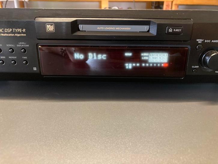 SONY MINIDISC in uitstekende staat!, Audio, Tv en Foto, Walkmans, Discmans en Minidiscspelers, Minidisc-speler, Ophalen of Verzenden