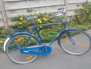 Herenfiets, kotfiets beschikbaar voor biedingen