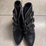 Zwarte enkellaarsjes met studs en hoge hak in maat 40, Kleding | Dames, Schoenen, Zwart, Lage of Enkellaarzen, Nieuw, Ophalen