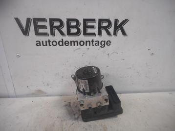 ABS POMP BMW 3 serie (E90) (3451-6771486-01) beschikbaar voor biedingen