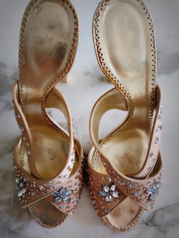 Kate Ryan Eurovision shoe's beschikbaar voor biedingen