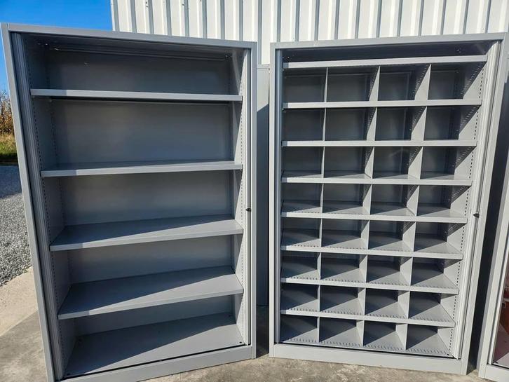 Kasten met hoge rolluiken, Doe-het-zelf en Bouw, Overige Doe-Het-Zelf en Bouw, Gebruikt, Ophalen