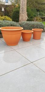Vorstbestendige grote terracottalook bloempotten  met motief, Tuin en Terras, Bloembakken en Plantenbakken, Ophalen, Zo goed als nieuw