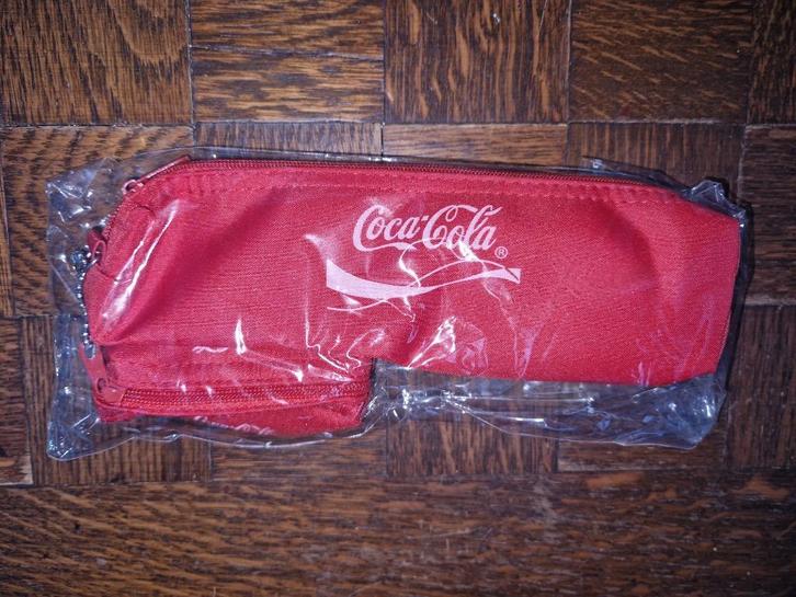 Plumier rond Coca Cola, Collections, Marques & Objets publicitaires, Neuf, Autres types, Enlèvement ou Envoi