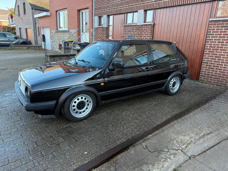 Vw golf 2, Auto's, Volkswagen, Particulier, Golf, Elektrische ramen, Benzine, Coupé, 3 deurs, Handgeschakeld, Zwart, Grijs, Overige bekleding