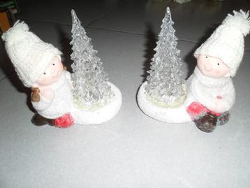 Kerstfiguurtjes beschikbaar voor biedingen