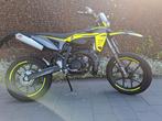 Nieuwe sherco sm50, Fietsen en Brommers, Ophalen of Verzenden