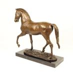 Grande statue de cheval de trot en bronze massif LIVRAISON G, Antiquités & Art, Envoi, Bronze