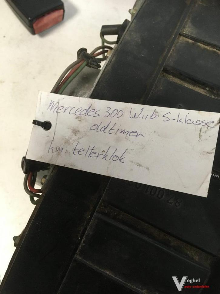 Mercedes 300 w116 S klasse oldtimer tellerklok, Auto-onderdelen, Dashboard en Schakelaars, Gebruikt, Ophalen of Verzenden