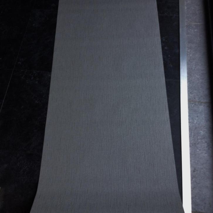 Vliesbehang donkergrijs relief-4 rol-prijs per rol, Huis en Inrichting, Stoffering | Behang, Ophalen of Verzenden