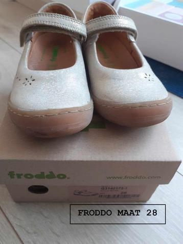 Ballerina's Froddo maat 28 - beige met glitter, Froddo, Enlèvement ou Envoi, Utilisé, Chaussures