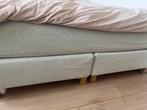 Bed-boxspring, Huis en Inrichting, Slaapkamer | Boxsprings, Beige, Zo goed als nieuw, Ophalen