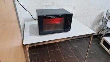 Rowenta elektrische oven model serie 018 A vermogen 2400w en beschikbaar voor biedingen