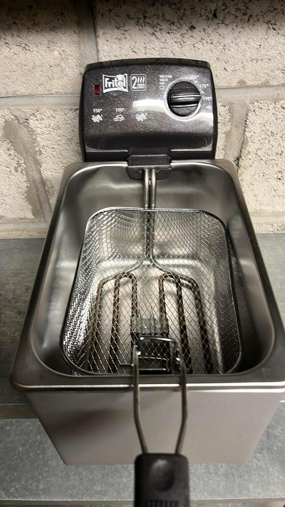 Friteuse Fritel, Elektronische apparatuur, Frituurpannen, Zo goed als nieuw, Ophalen
