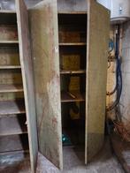 Deux grandes armoires métalliques d'atelier, Articles professionnels, Aménagement de Bureau & Magasin | Entrepôt, Rayonnage & Stockage