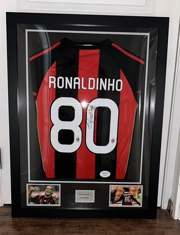 Gesigneerd AC Milaan Ronaldinho COA beschikbaar voor biedingen