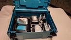 Makita M Box met snel lader en batterijen, Doe-het-zelf en Bouw, Ophalen, Nieuw