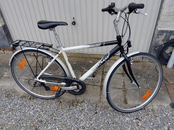 Herenfiets beschikbaar voor biedingen