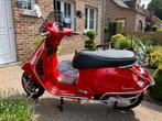 ZOMERPRIJS VESPA Gts 300 Hpe.3500 KM ...Lees de info..., Motoren, Motoren | Piaggio, Particulier