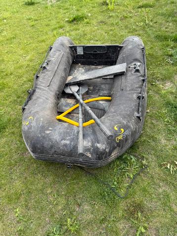 Carp Spirit Black Boat One 180 – ideaal voor karpervissers! beschikbaar voor biedingen