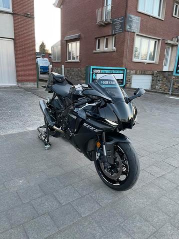 Yamaha YZF-R1 2024, Plus de 35 kW, Super Sport, Particulier, 4 cylindres