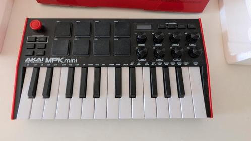 AKAI Professional MPK Mini MK3, Muziek en Instrumenten, Midi-apparatuur, Zo goed als nieuw, Ophalen